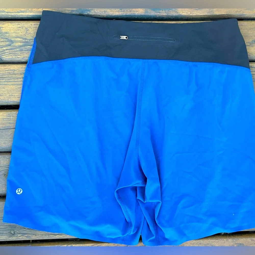 LULULEMON mens large blue 9” inseem shorts with back pocket and waist tie - Picture 1 of 5